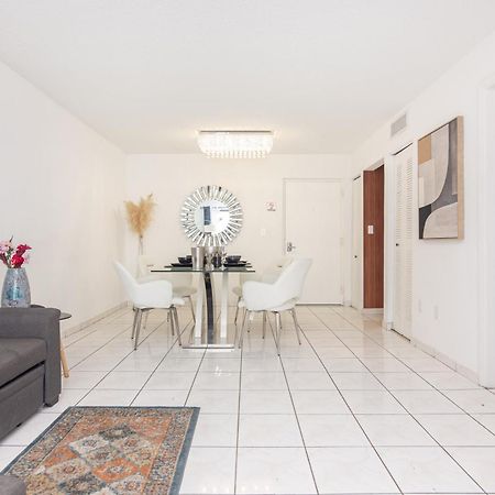 מיאמי One Bedroom Apartment - With Parking & Balcony - Heart Of Wynwood מראה חיצוני תמונה