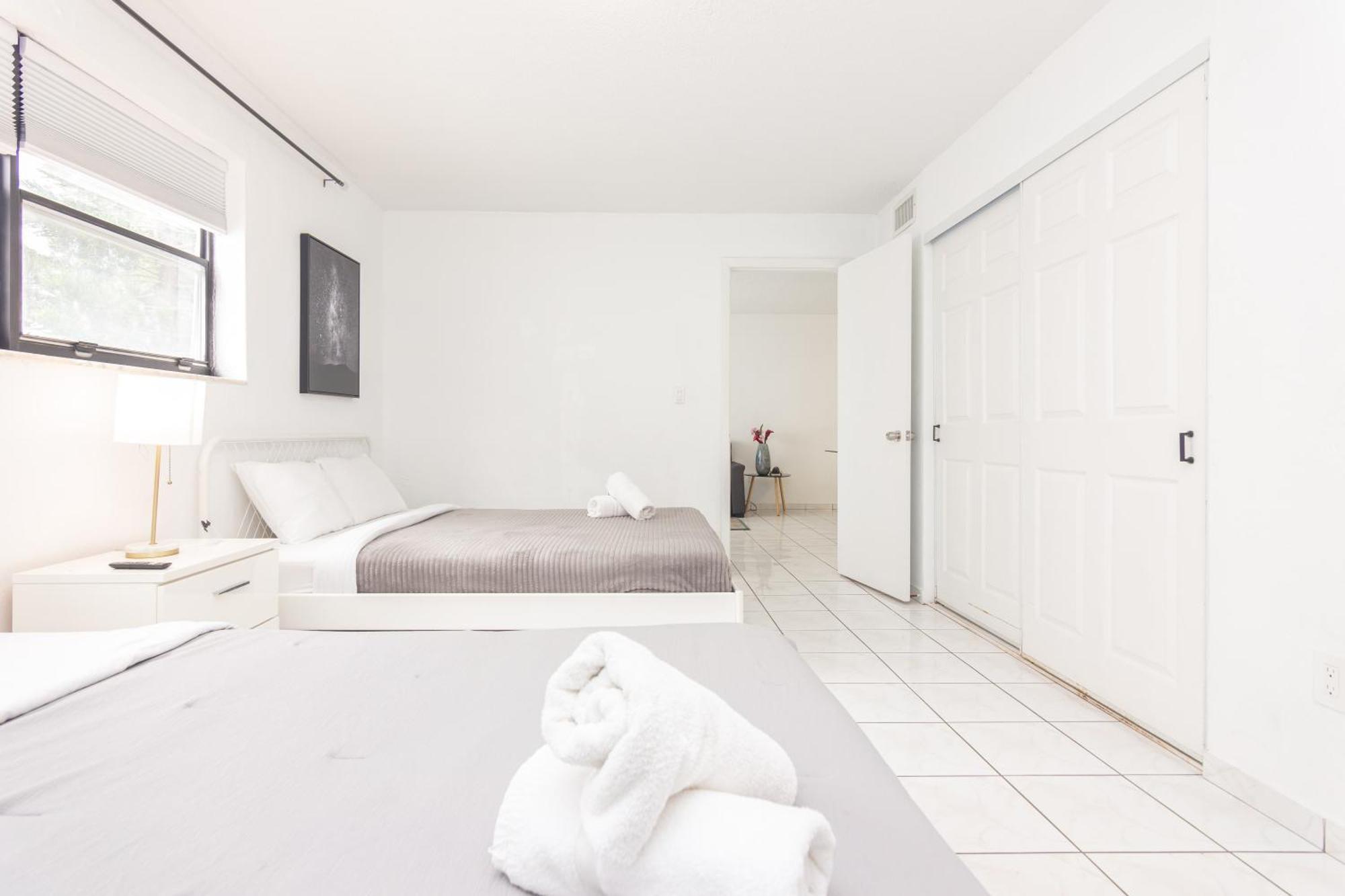 מיאמי One Bedroom Apartment - With Parking & Balcony - Heart Of Wynwood מראה חיצוני תמונה