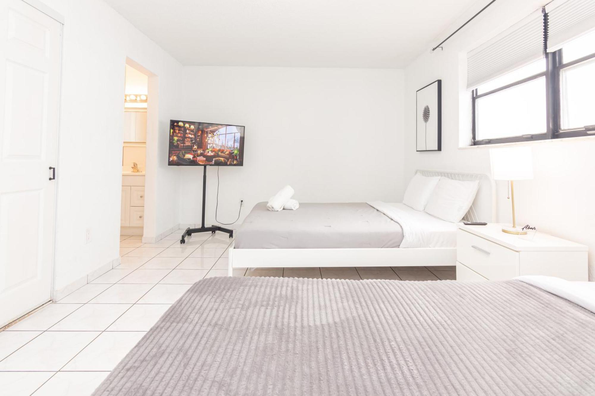 מיאמי One Bedroom Apartment - With Parking & Balcony - Heart Of Wynwood מראה חיצוני תמונה