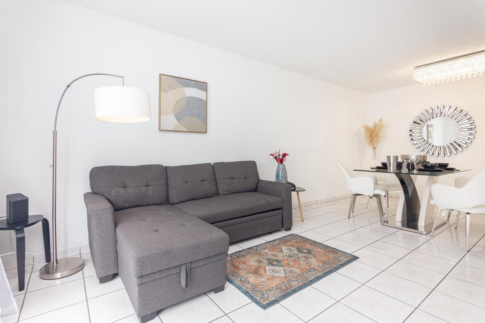 מיאמי One Bedroom Apartment - With Parking & Balcony - Heart Of Wynwood מראה חיצוני תמונה