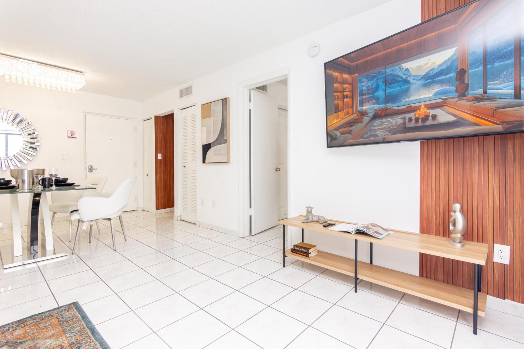 מיאמי One Bedroom Apartment - With Parking & Balcony - Heart Of Wynwood מראה חיצוני תמונה